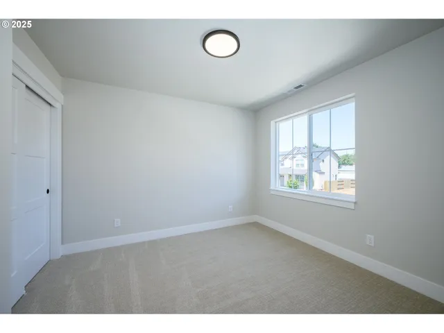 $524,900 | 3208 East Province Court, Newberg, OR 97132