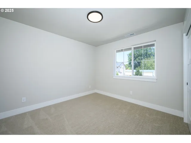 $524,900 | 3208 East Province Court, Newberg, OR 97132