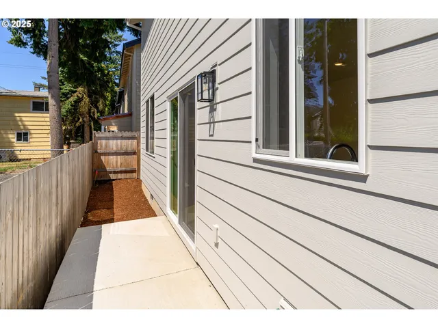 $524,900 | 3208 East Province Court, Newberg, OR 97132