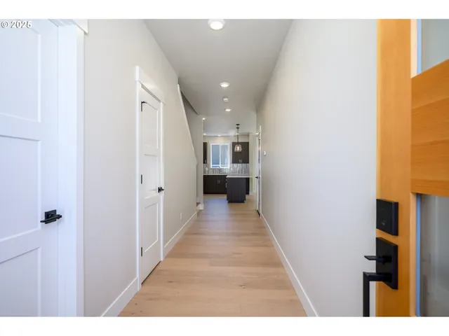 $524,900 | 3208 East Province Court, Newberg, OR 97132