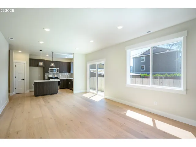 $524,900 | 3208 East Province Court, Newberg, OR 97132