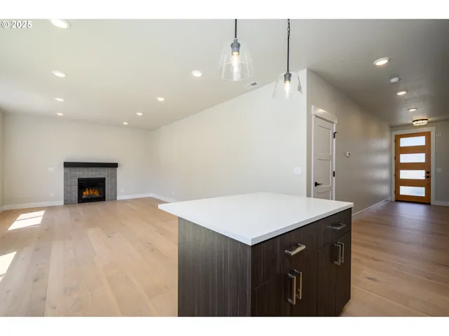 $524,900 | 3208 East Province Court, Newberg, OR 97132