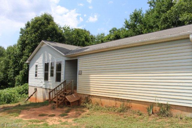 253 Cemetery Street Ronda, NC 28670 - Photo 10 of 10 Gallery Image 10