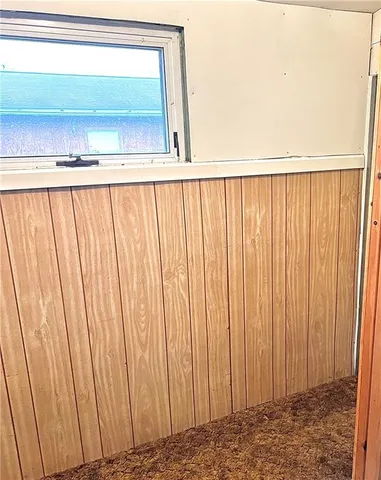 a close view of wooden fence