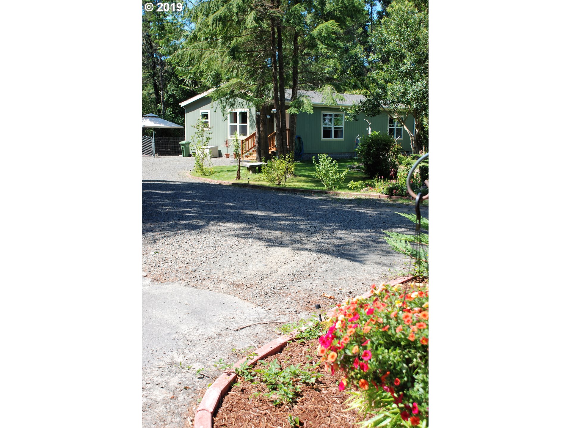 4834 Rhododendron Loop Florence, OR 97439 - Photo 3 of 31 Gallery Image 3