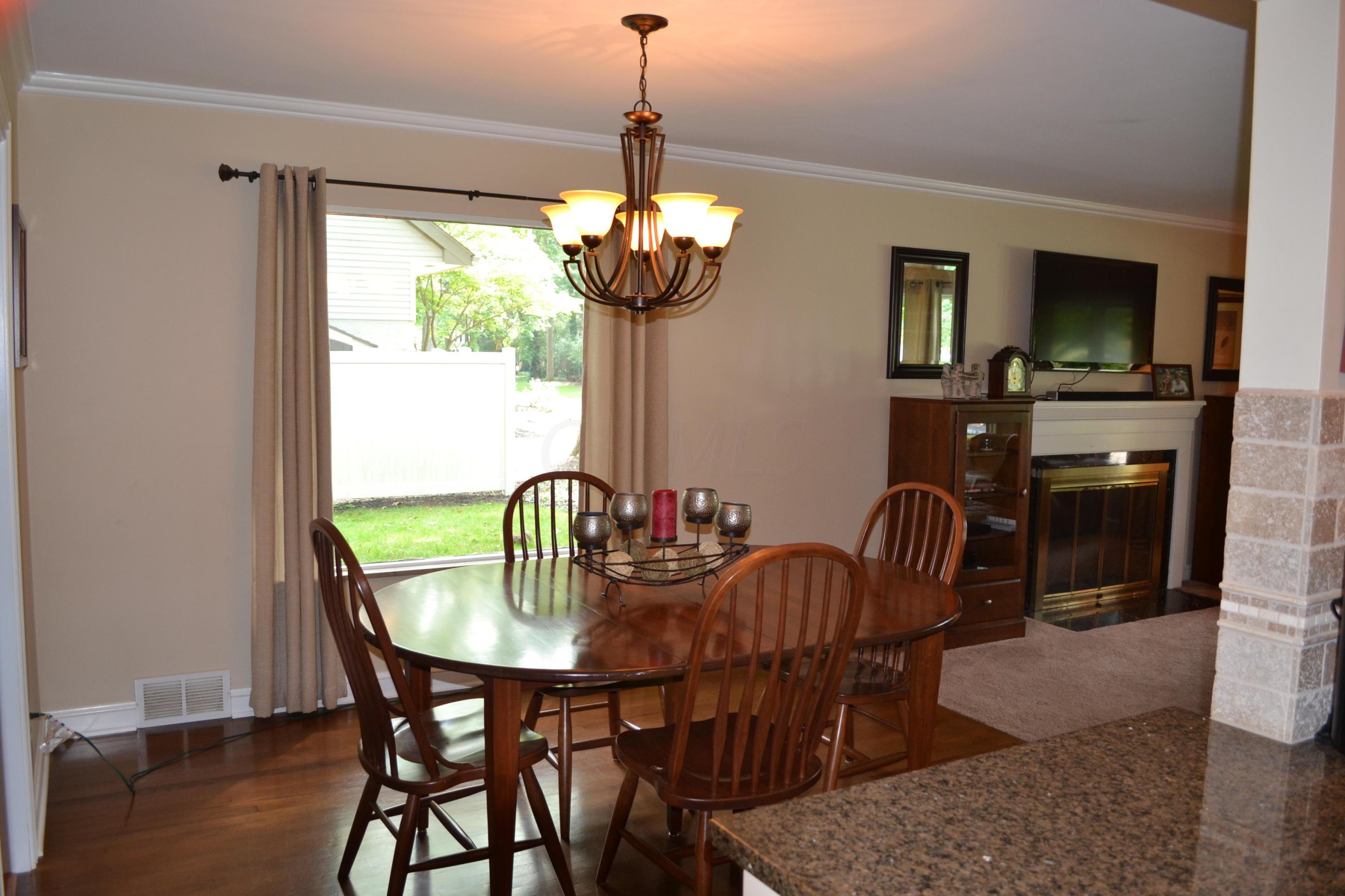 2434 Dorset Road Columbus, OH 43221 - Photo 13 of 40