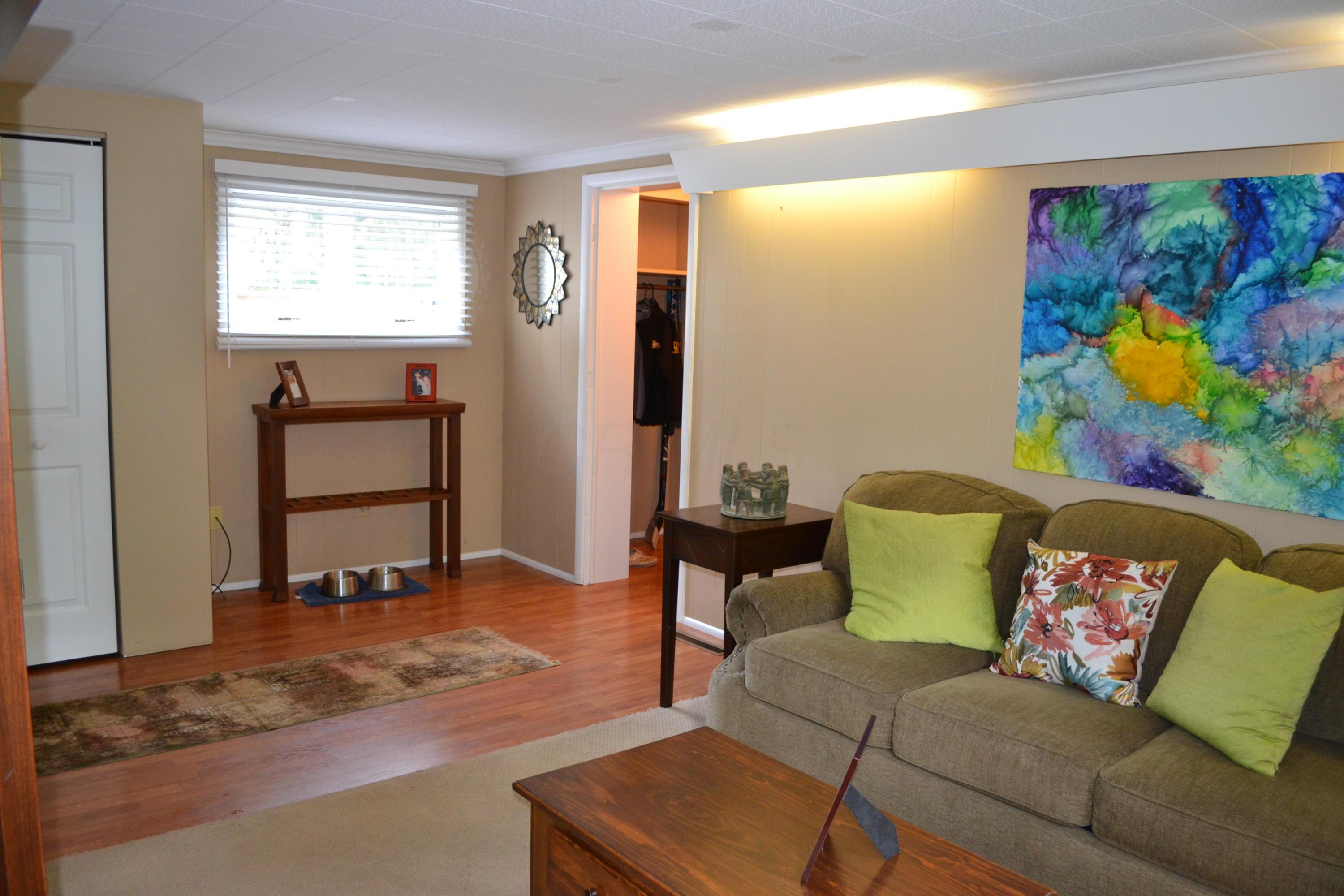 2434 Dorset Road Columbus, OH 43221 - Photo 24 of 40