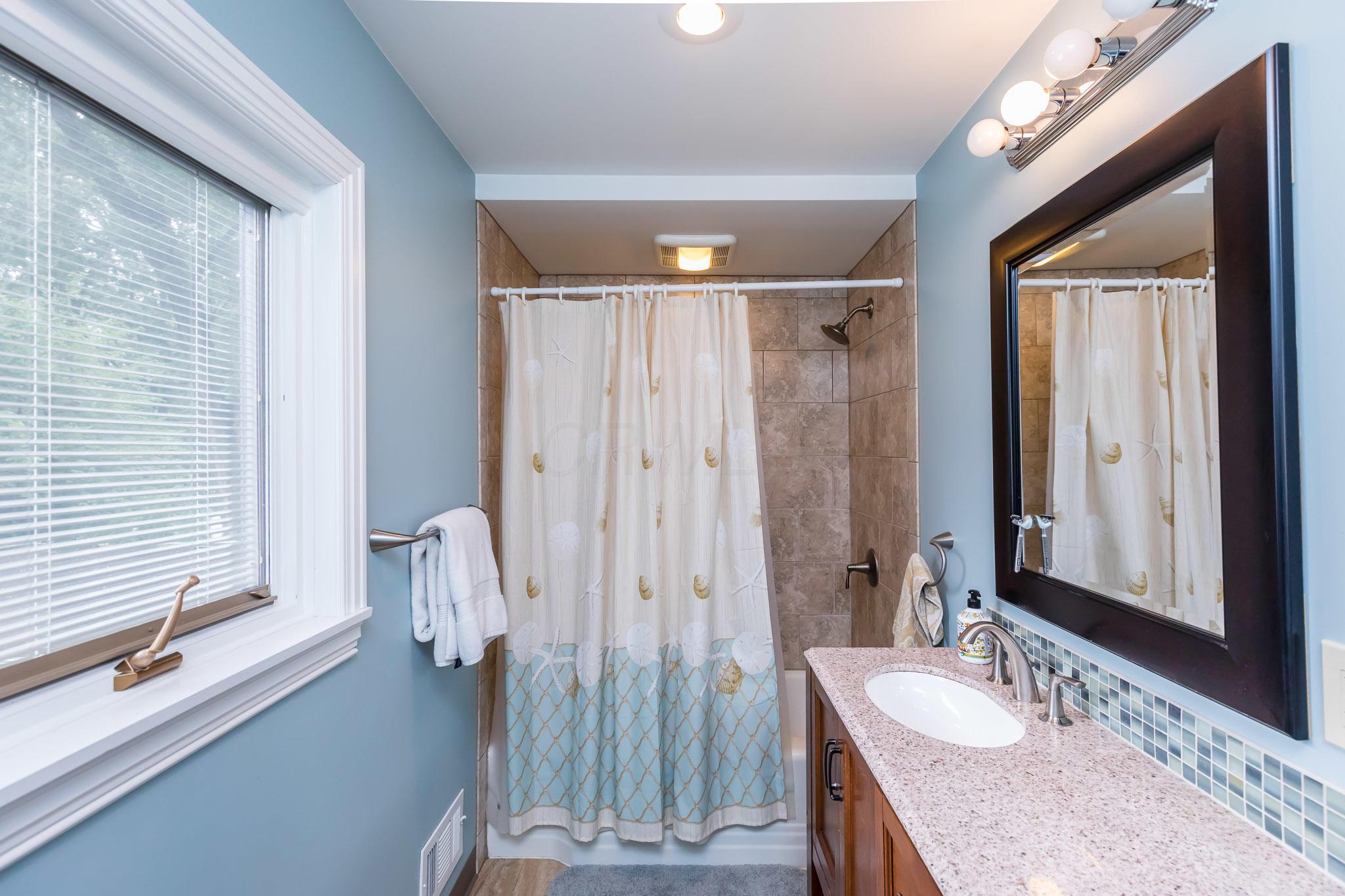 2434 Dorset Road Columbus, OH 43221 - Photo 26 of 40