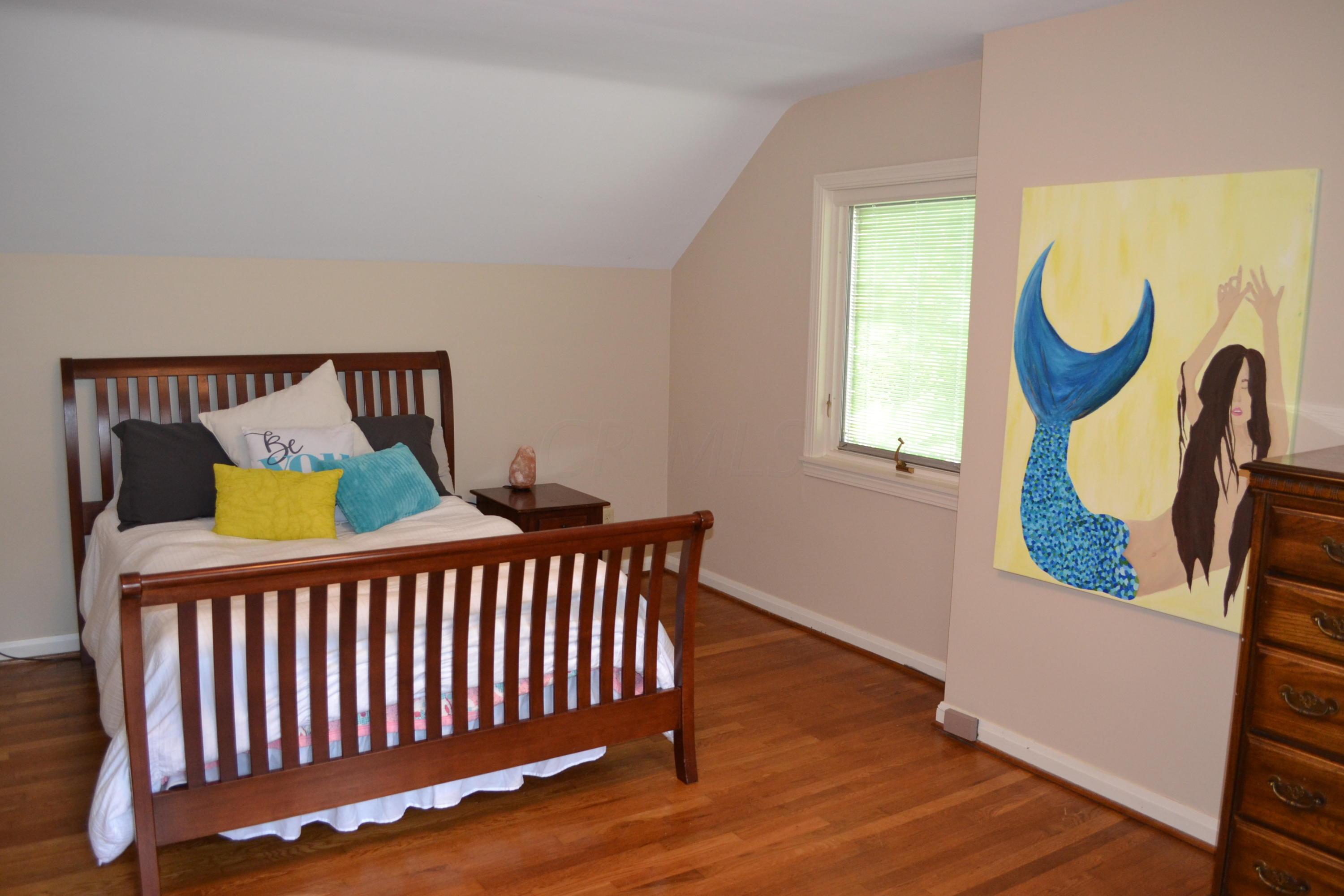 2434 Dorset Road Columbus, OH 43221 - Photo 28 of 40