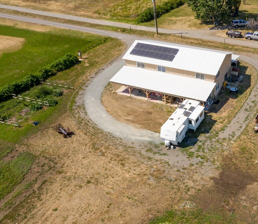 727 Oak Grove Road Medford, OR 97501 - Photo 34 of 43 34-Shop-1