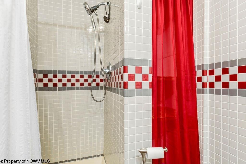 228 Rockley Road Morgantown, WV 26508 - Photo 18 of 44 Gallery Image 18