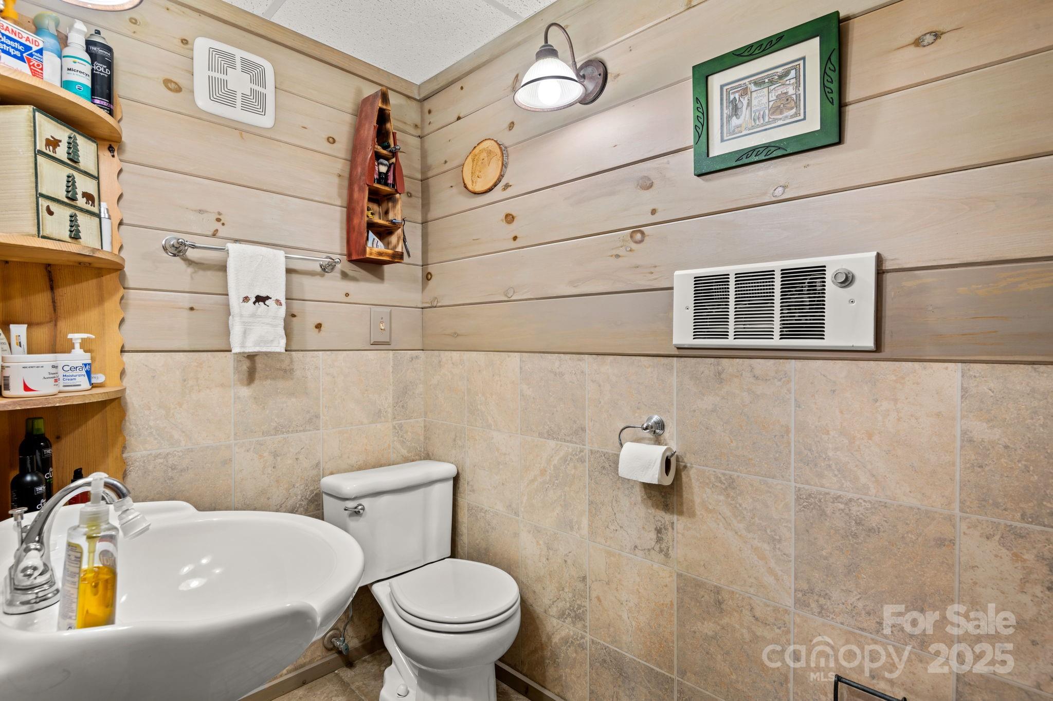 2464 Scarlett Ridge Way Lenoir, NC 28645 - Photo 25 of 41