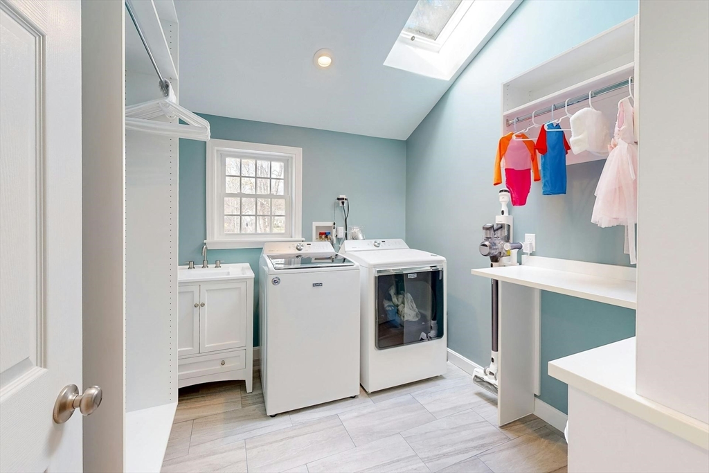 29 Kenney Road Medfield, MA 02052 - Photo 31 of 37 Gallery Image 31