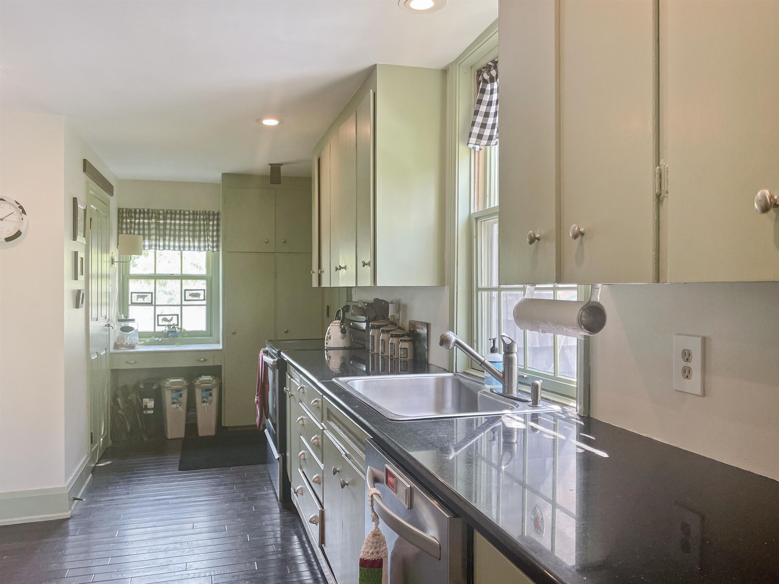 3497 Reservoir Road Berkshire, VT 05450 - Photo 11 of 43