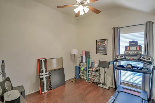 $289,000 | 1706 Summerhill Court, Granbury, TX 76048