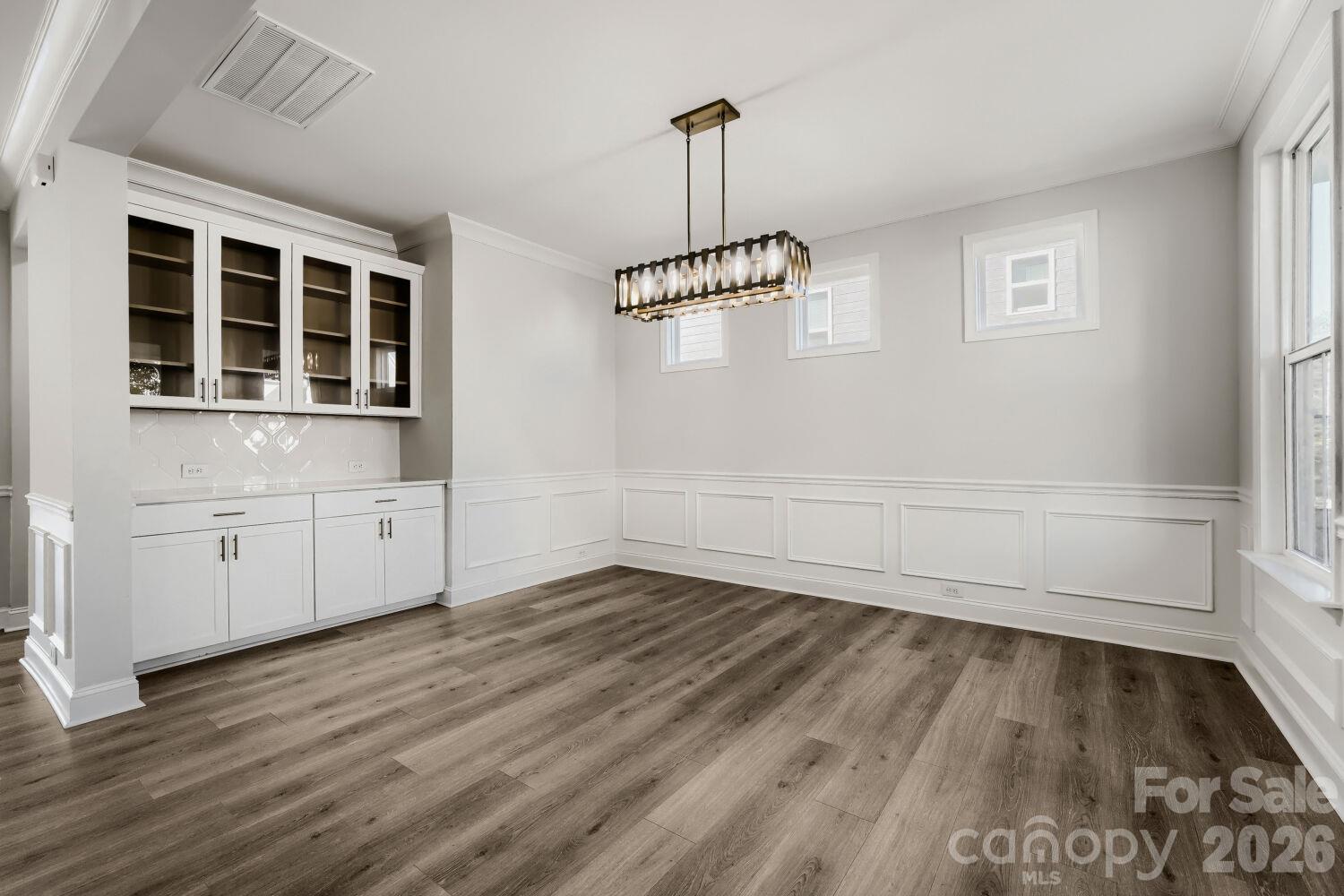 15213 Shallow Ridge Road Charlotte, NC 28278 - Photo 6 of 44 Gallery Image 6