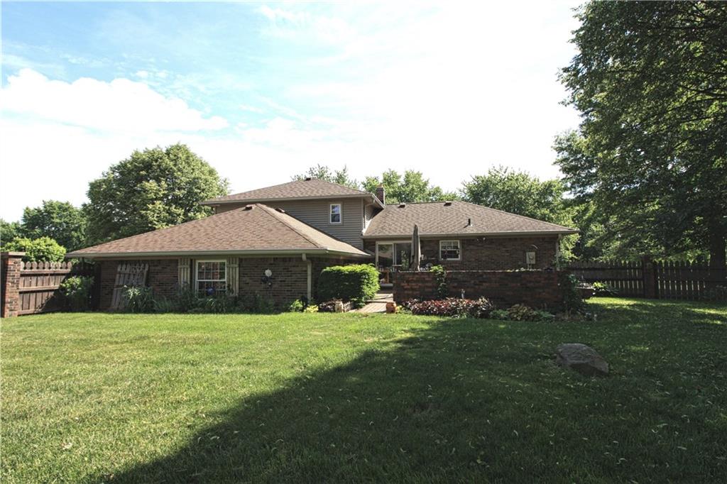 470 Leaning Tree Road Greenwood, IN 46142 - Photo 14 of 19 Gallery Image 14