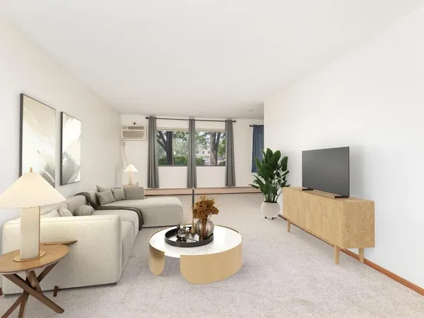 $1,290 | 4101 Parklawn Avenue, Unit 130, Edina, MN 55435
