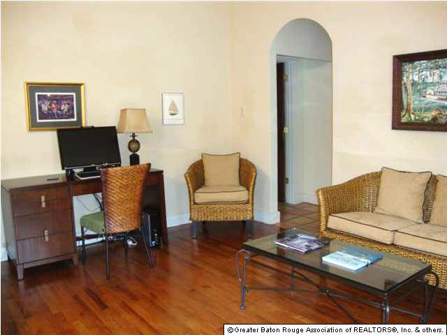 7 Rue Toulouse Baton Rouge, LA 70808 - Photo 5 of 13 Gallery Image 5