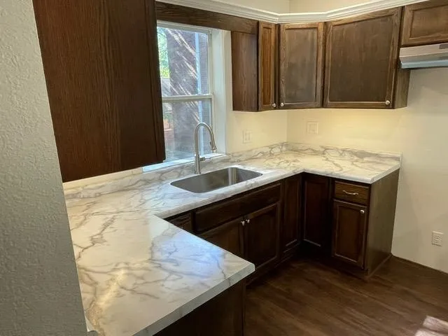 $159,900 | 1530 Chestnut Street, Rockford, IL 61102