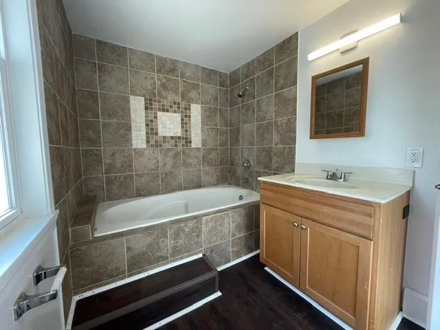 $159,900 | 1530 Chestnut Street, Rockford, IL 61102