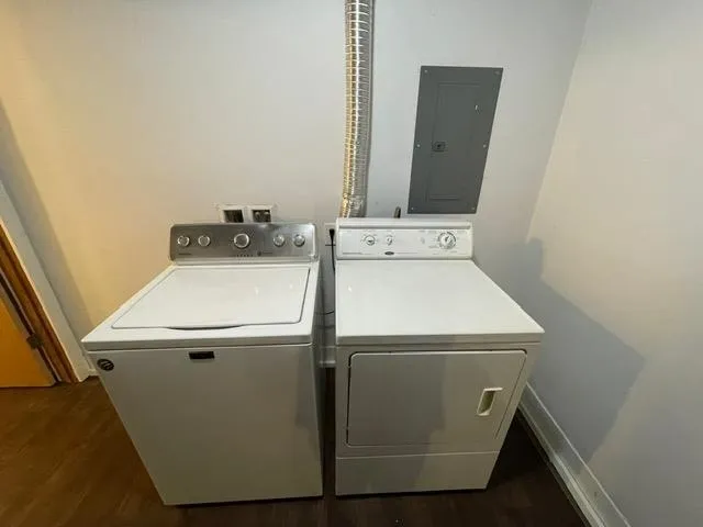 $159,900 | 1530 Chestnut Street, Rockford, IL 61102