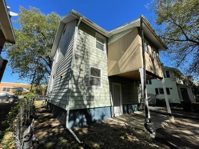 $159,900 | 1530 Chestnut Street, Rockford, IL 61102