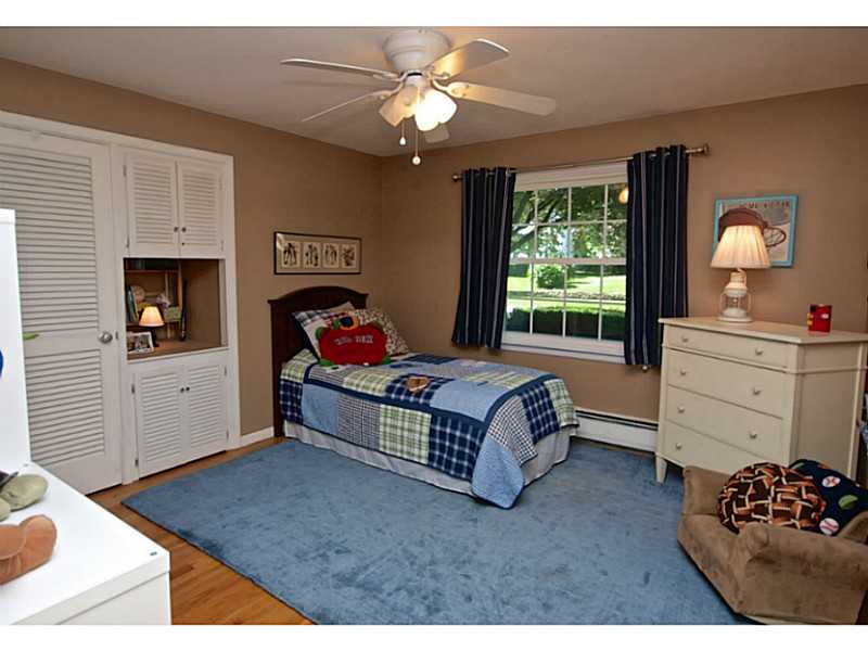 233 Deerfield Road Cranston, RI 02920 - Photo 11 of 21 Bedroom.