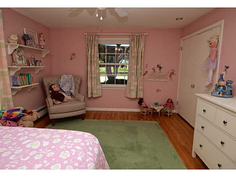 233 Deerfield Road Cranston, RI 02920 - Photo 15 of 21 Bedroom.