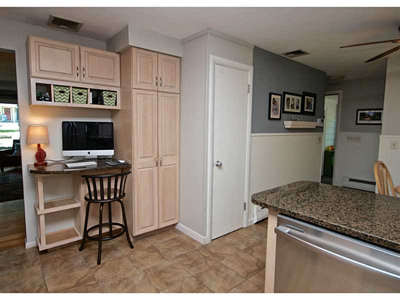 233 Deerfield Road Cranston, RI 02920 - Photo 8 of 21 Kitchen.