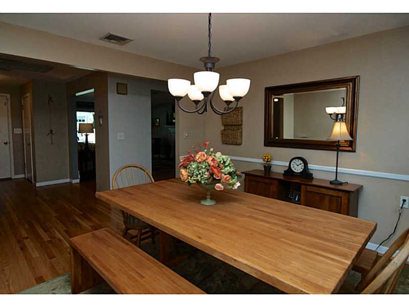 233 Deerfield Road Cranston, RI 02920 - Photo 10 of 21 Dining Room.