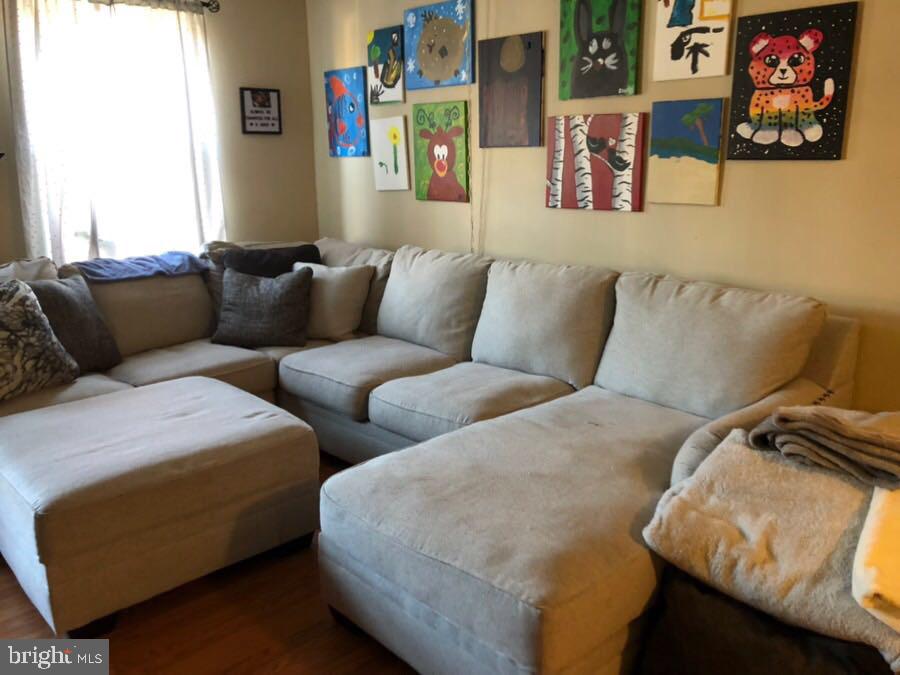 12078 Abby Road Philadelphia, PA 19154 - Photo 13 of 13 Gallery Image 13