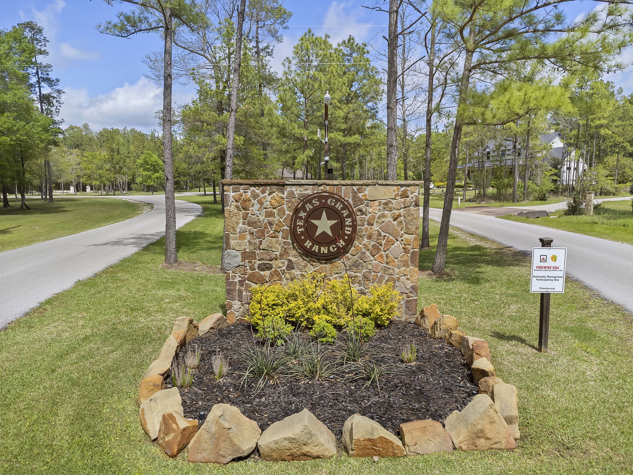 29-30-21-9 Windmill Road Huntsville, TX 77340 - Photo 13 of 21 Gallery Image 13