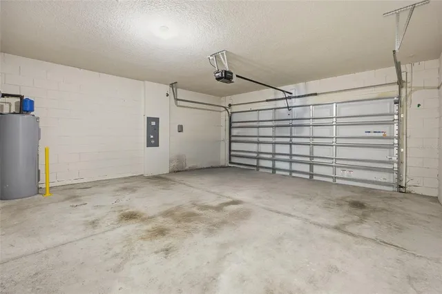 $299,000 | 3865 Southeast 98th Place, Belleview, FL 34420