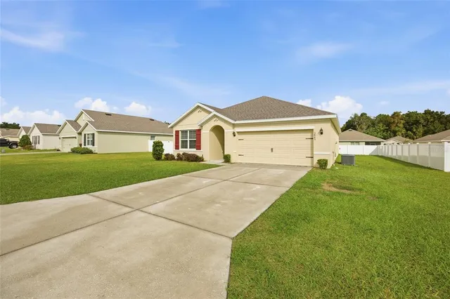 $299,000 | 3865 Southeast 98th Place, Belleview, FL 34420