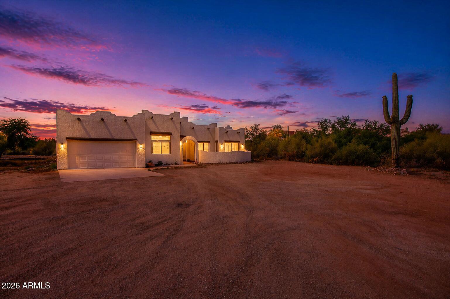 310 N Mountain View Road