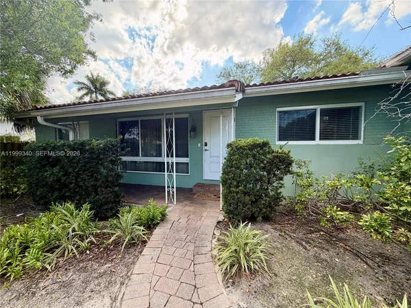 $590,000 | 1581 Southwest 27th Terrace, Fort Lauderdale, FL 33312