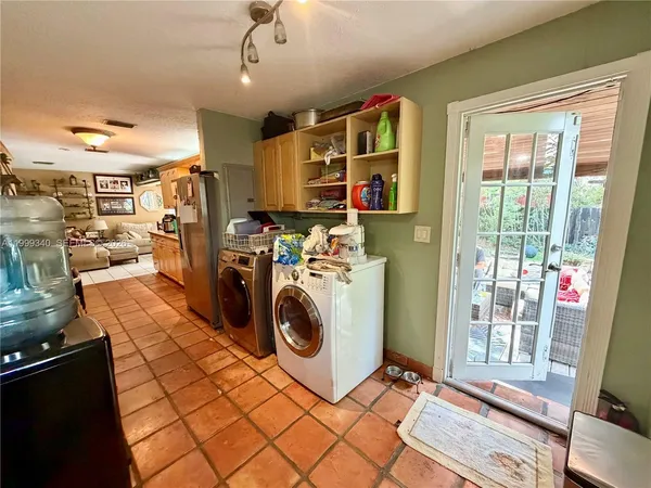 $590,000 | 1581 Southwest 27th Terrace, Fort Lauderdale, FL 33312