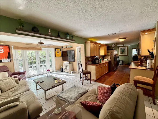 $590,000 | 1581 Southwest 27th Terrace, Fort Lauderdale, FL 33312