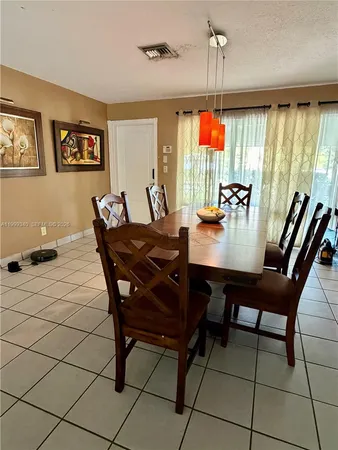 $590,000 | 1581 Southwest 27th Terrace, Fort Lauderdale, FL 33312