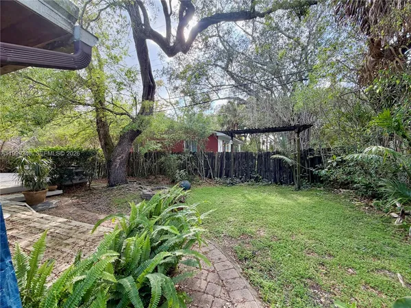 $590,000 | 1581 Southwest 27th Terrace, Fort Lauderdale, FL 33312