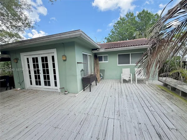 $590,000 | 1581 Southwest 27th Terrace, Fort Lauderdale, FL 33312