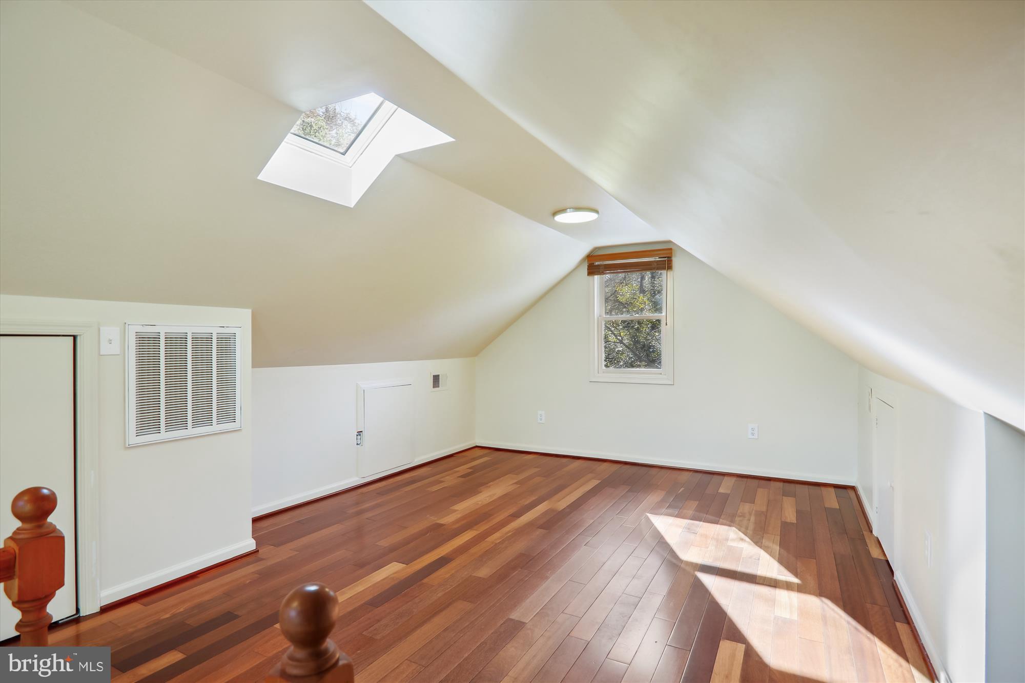 18301 Brooke Road Sandy Spring, MD 20860 - Photo 35 of 70 Upper level loft/den/office
