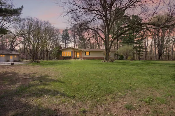 $449,900 | 9437 Fisk Road, Parma, MI 49269