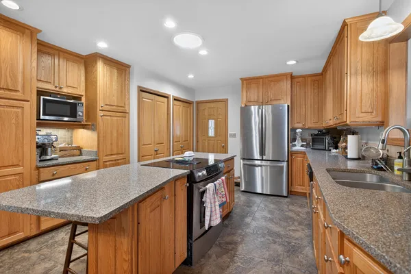 $449,900 | 9437 Fisk Road, Parma, MI 49269