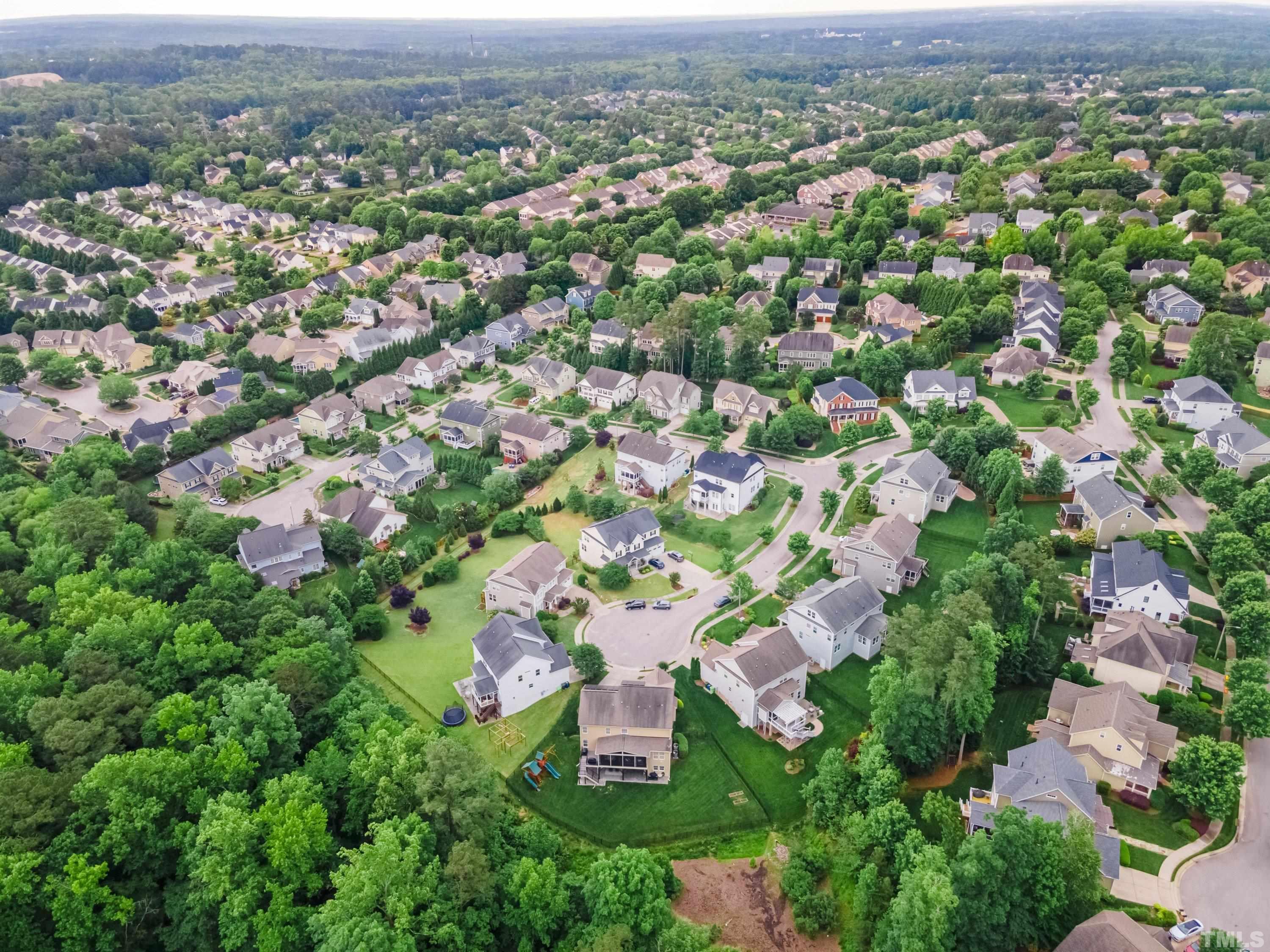 2823 Treasures Lane Raleigh, NC 27614 - Photo 68 of 81 Gallery Image 68