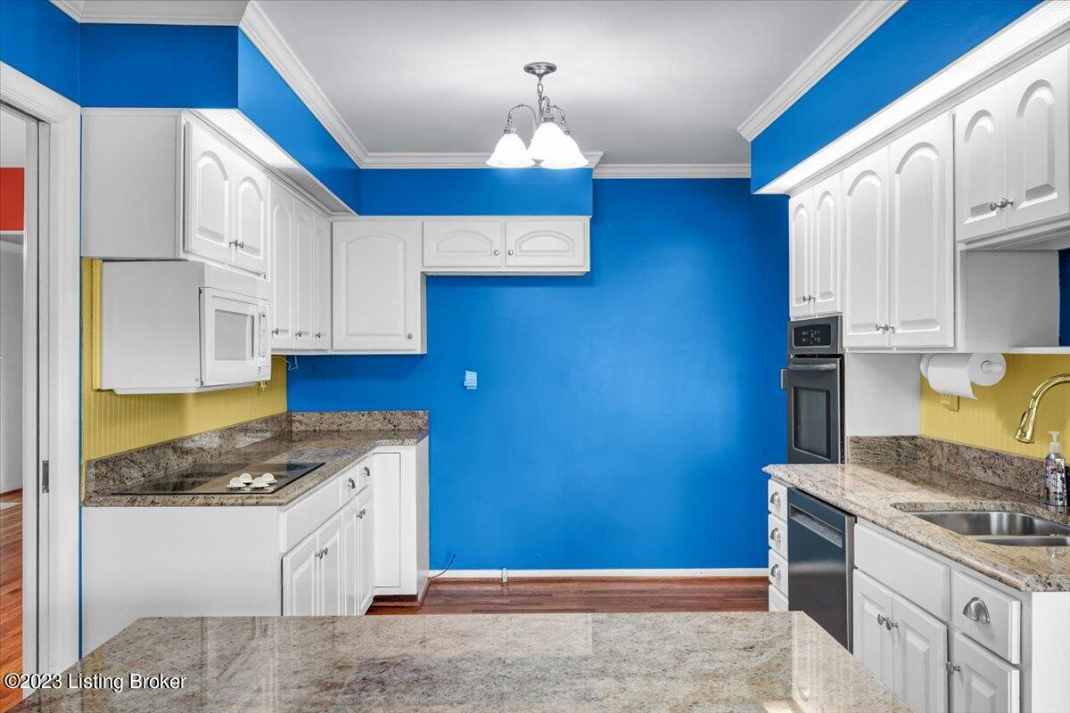 3524 Hanover Road Louisville, KY 40207 - Photo 13 of 40 13-3524 Hanover Rd-113