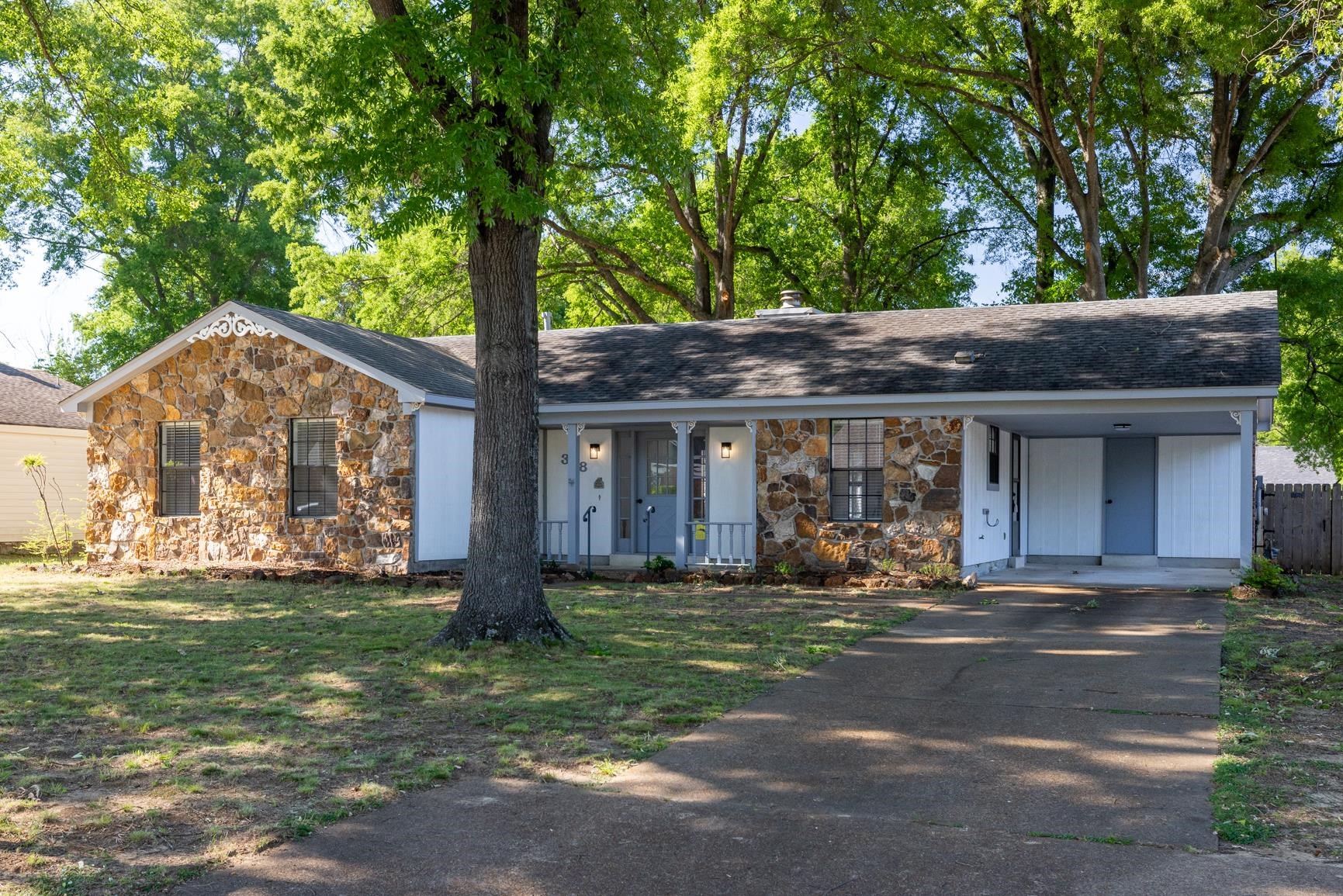368 Tara Ridge Cove Collierville, TN 38017 - Photo 1 of 25 front view of a house with a yard