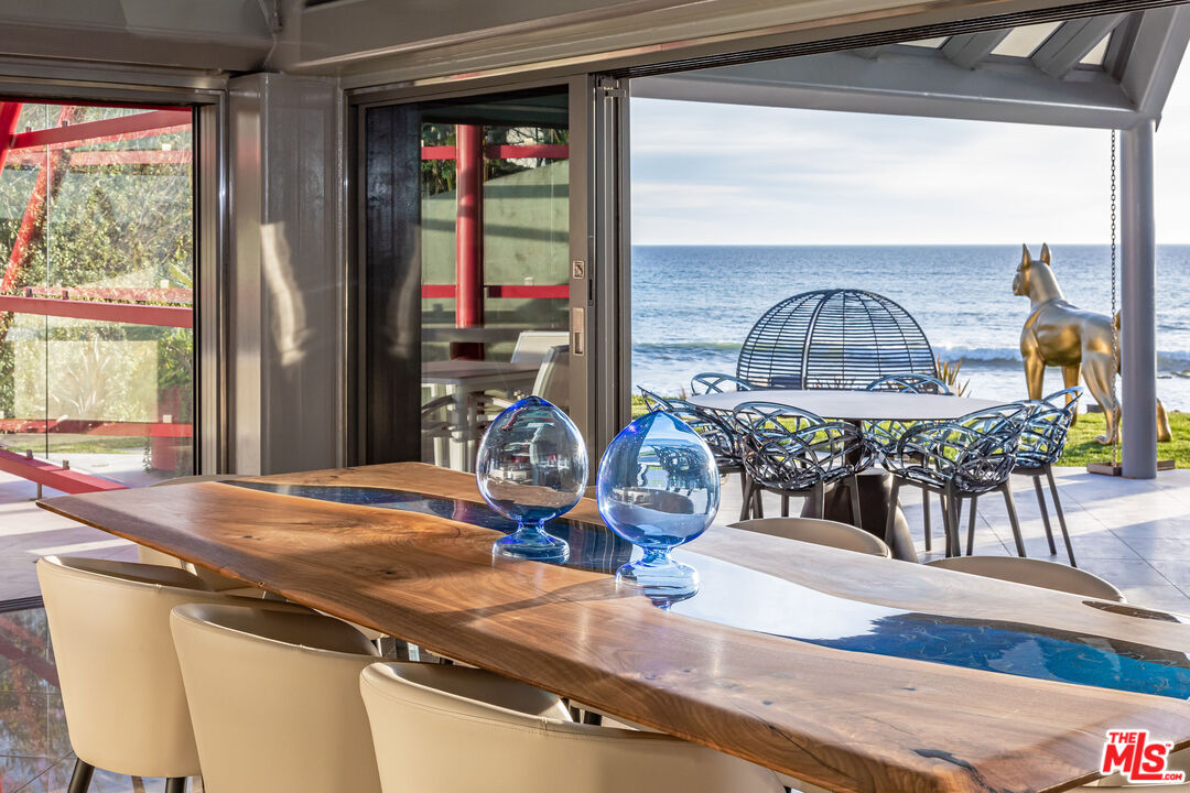 41800 Pacific Coast Highway Malibu, CA 90265 - Photo 18 of 56 Gallery Image 18