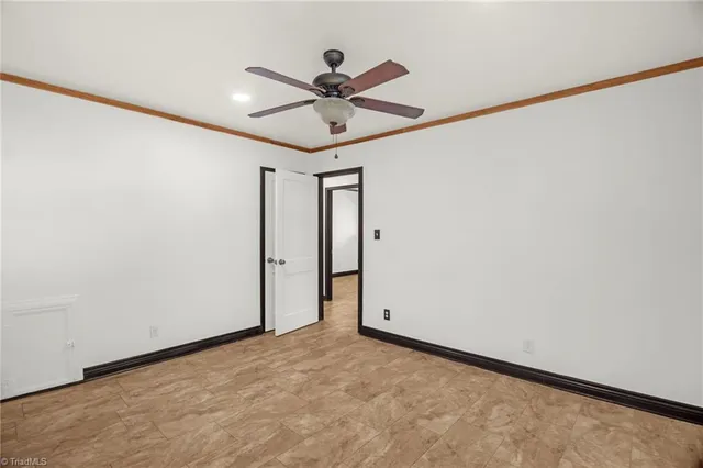 $215,000 | 1514 Summit Avenue, Greensboro, NC 27405